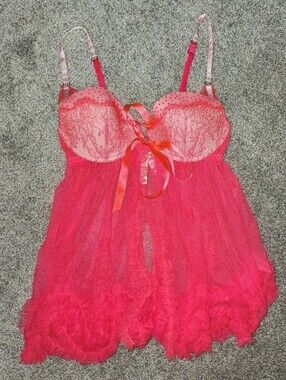 NWT Victoria's Secret Lingerie Bra